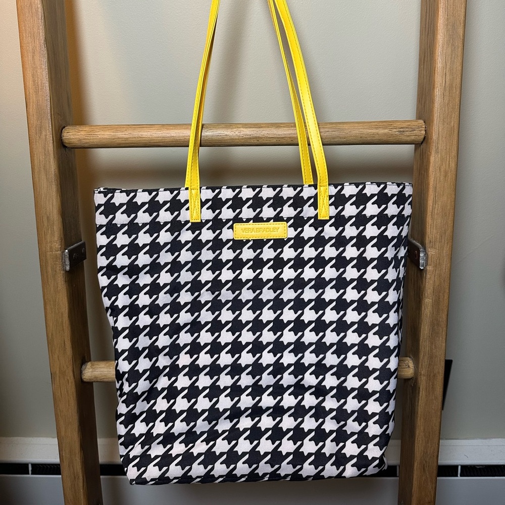 Vera Bradley Small Tote, EUC